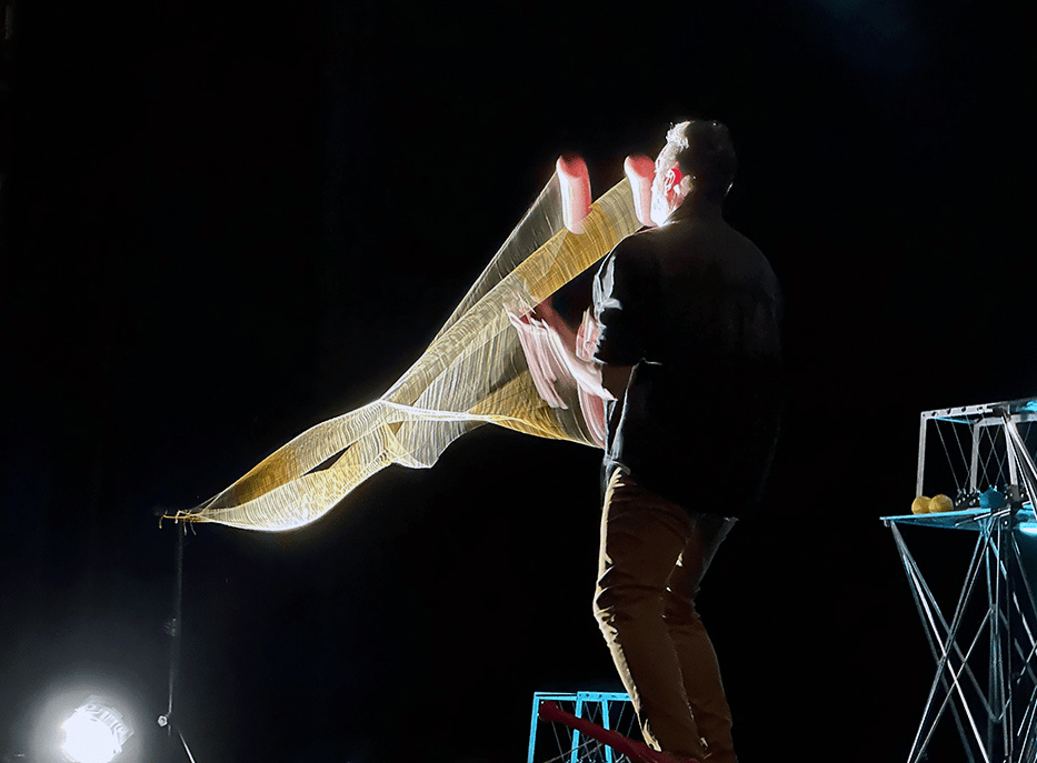 Juggling with a&nbsp;twist